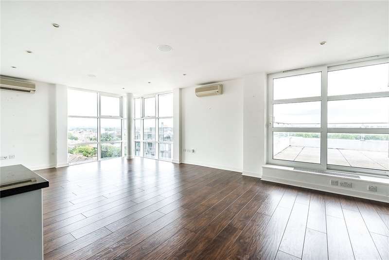 2 Bedroom Flat For Sale In Upper Richmond Road, London, SW15 2SR