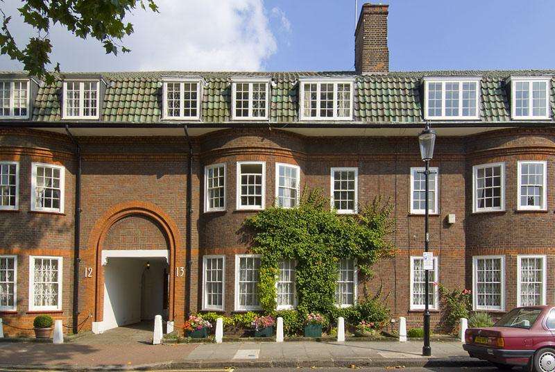 6 Bedroom Terraced For Sale In Chelsea Square, Chelsea, London, SW3 6LF