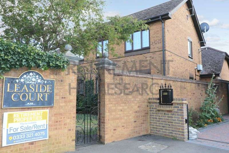 2 Bedroom House For Sale In The Larches Uxbridge Ub10 2 Bedroom House For Sale In The Larches Uxbridge Ub10
