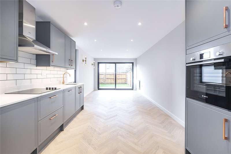 3 Bedroom Flat For Sale In Edge Hill, London, SW19 4LR