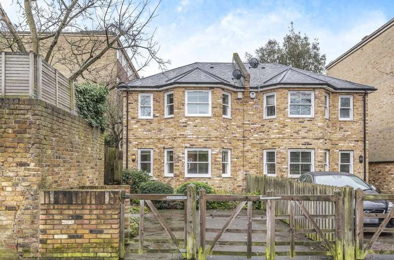 2 Bedroom House For Sale In St Johns Avenue, Putney, SW15 6AH