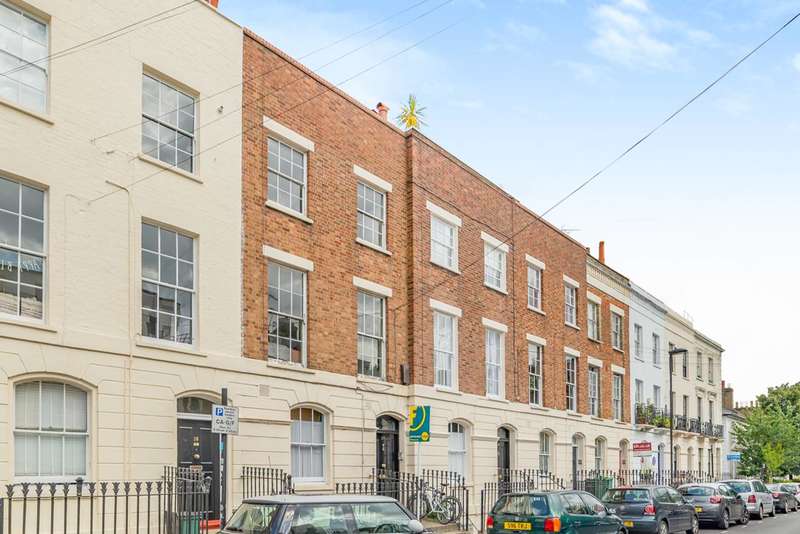 2 Bedroom Flat For Sale In Lyme Street, Camden, NW1 0EH