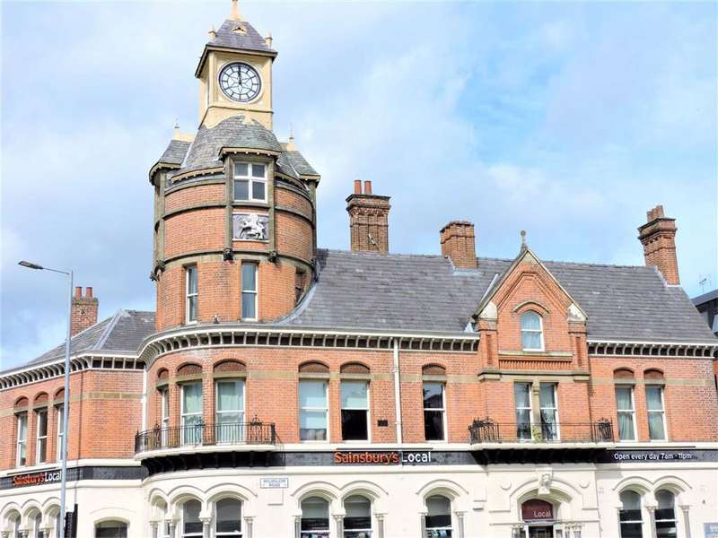 1 Bedroom Flat For Sale In Wilmslow Road, Manchester, M20 3BG