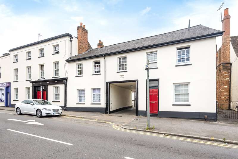 2 Bedroom Apartment For Sale In Southampton Street, Reading, Berkshire, RG1 2QX