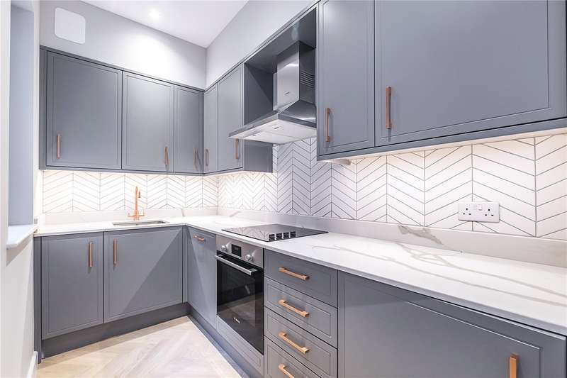 1 Bedroom Flat For Sale In Edge Hill, London, SW19 4LR