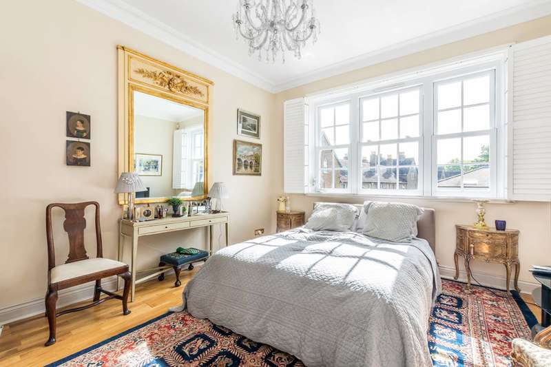 2 Bedroom Flat To Rent In Kew Foot Road, Richmond, TW9 2SS