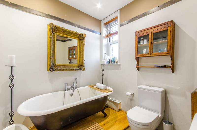 2 Bedroom Penthouse To Rent In Oakleigh Park South, London, N20 9JU