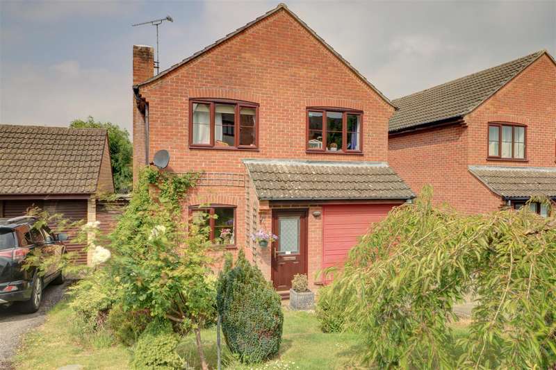 Houses for sale in Malmesbury, SN16, Wiltshire