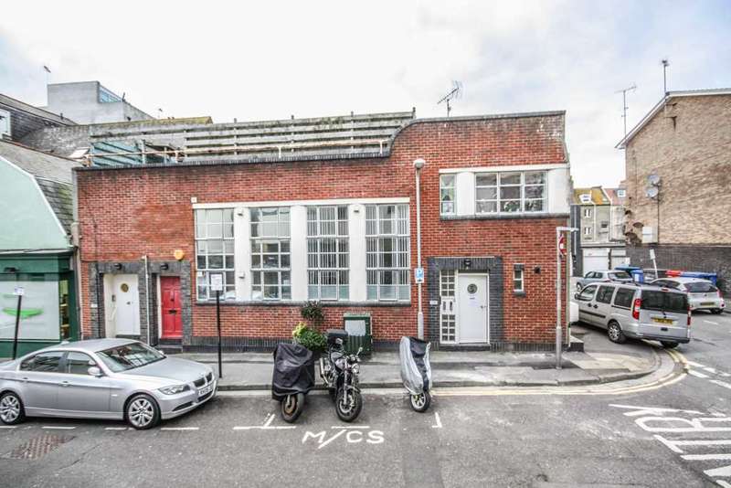 2 Bedroom Flat For Sale In Cavendish Street, Brighton, BN2 1RN