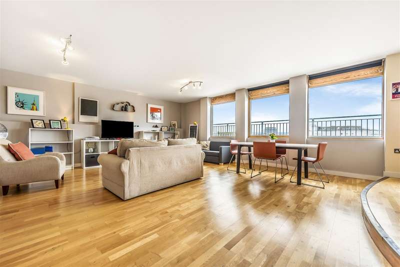 2 Bedroom Flat For Sale In St James Barton, Bristol, BS1 3LL