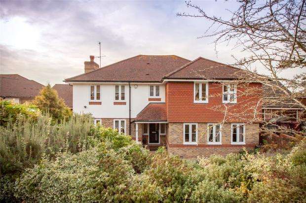 5 Bedroom Detached For Sale In Merthyr Vale, Emmer Green, Reading, RG4 8QQ