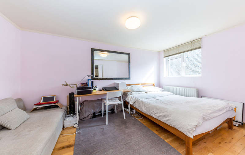 1 Bedroom Flat For Sale In Greenland Road, Camden, NW1 0AY