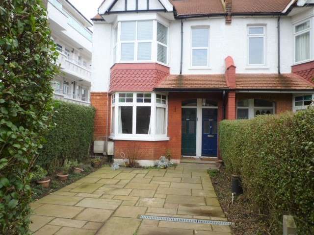 Studio To Rent In Worple Road, London, SW20 8PR