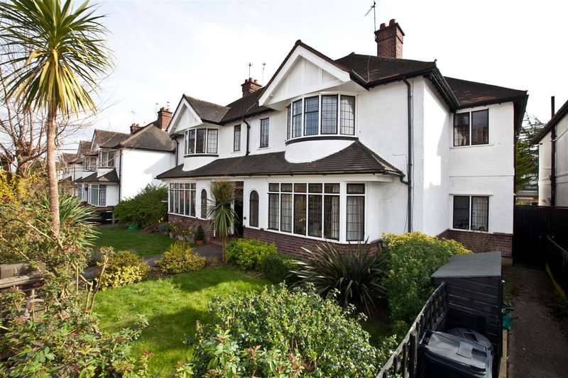 2 Bedroom Flat To Rent In Grove Park Road, Chiswick, W4 3SD
