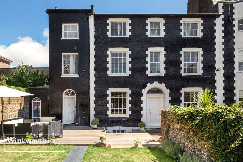 3 Bedroom End Of Terrace For Sale In St James's Place, Brighton, East Sussex, BN2 1RS