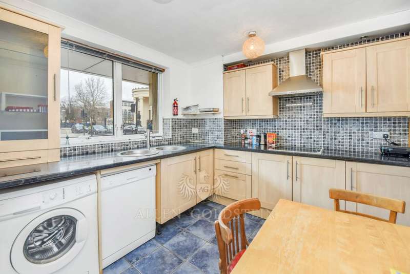 3 Bedroom Flat For Sale In Pratt Street, Camden, NW1 0HN