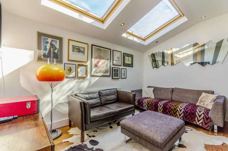 2 Bedroom House To Rent In Church Walk, Stoke Newington, N16 8QW
