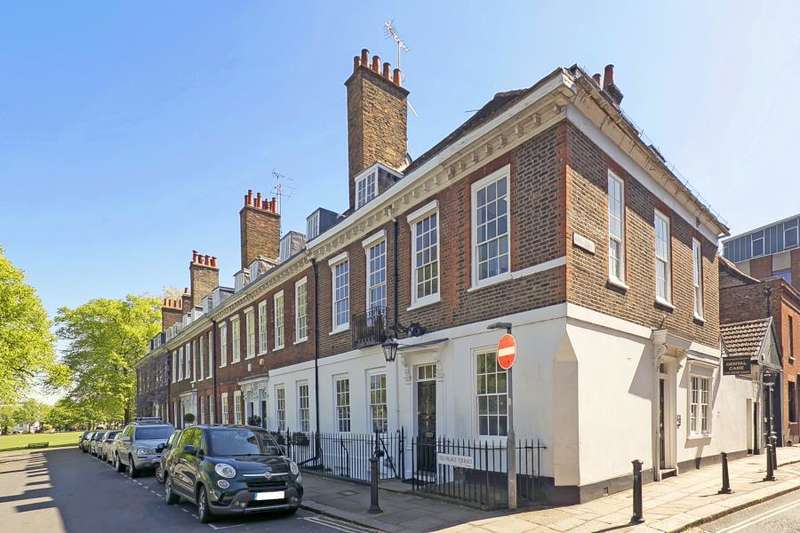 5 Bedroom End Of Terrace For Sale In Old Palace Terrace, Richmond, TW9 1NB