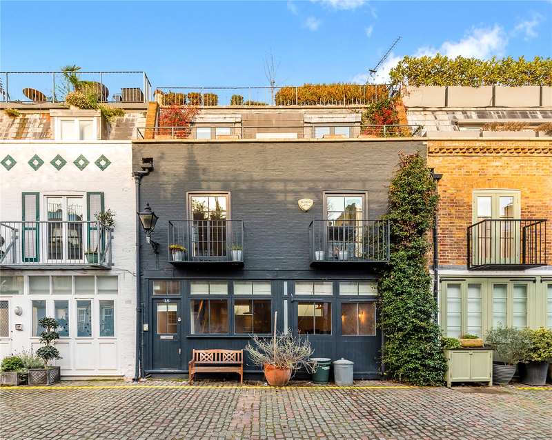 2 Bedroom Mews To Rent In St Lukes Mews, London, W11 1DF