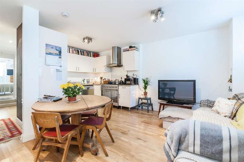 3 Bedroom Flat To Rent In Albion Road, London, N16 9PA