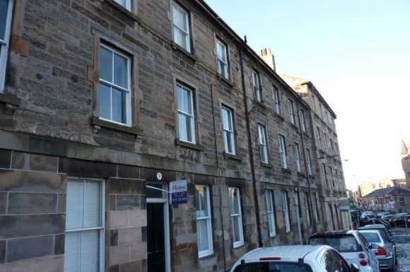 2 Bedroom Flat To Rent In Canon Street, Edinburgh, EH3 5HE