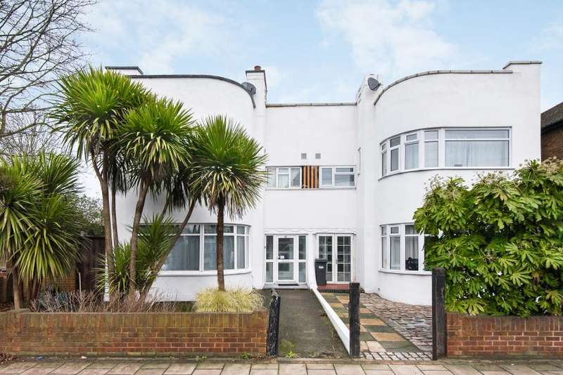 4 Bedroom House For Sale In Ellesmere Road, Chiswick, W4 4QH