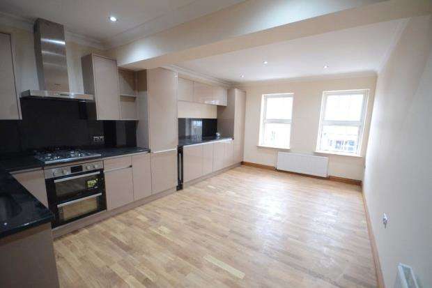 1 Bedroom Apartment For Sale In Caversham Road, Reading, Berkshire, RG1 8BB