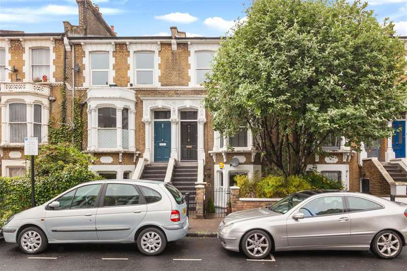 2 Bedroom Maisonette For Sale In Albion Road, London, N16 9PL