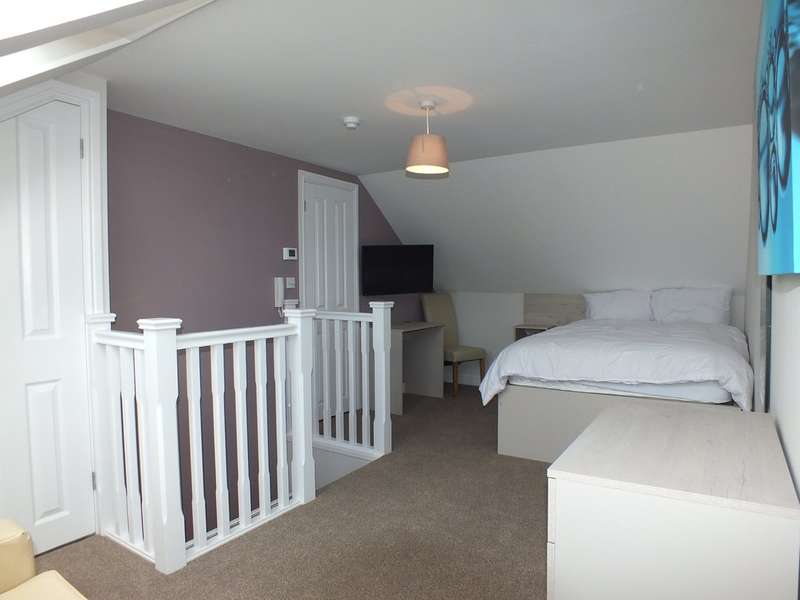 1 Bedroom House To Rent In Waylen Street, Reading, RG1 7UR