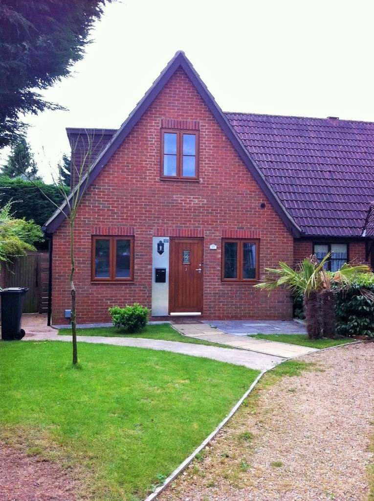 3 Bedroom Detached To Rent In Redlands Road, Reading, RG1 5HU