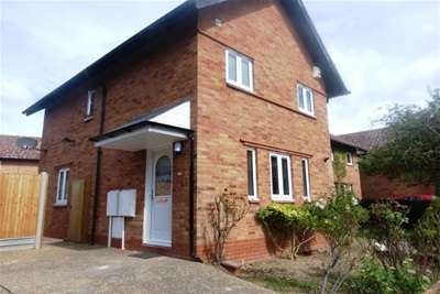 3 Bedroom House To Rent In Haddon, Great Holm, MK8 9AL