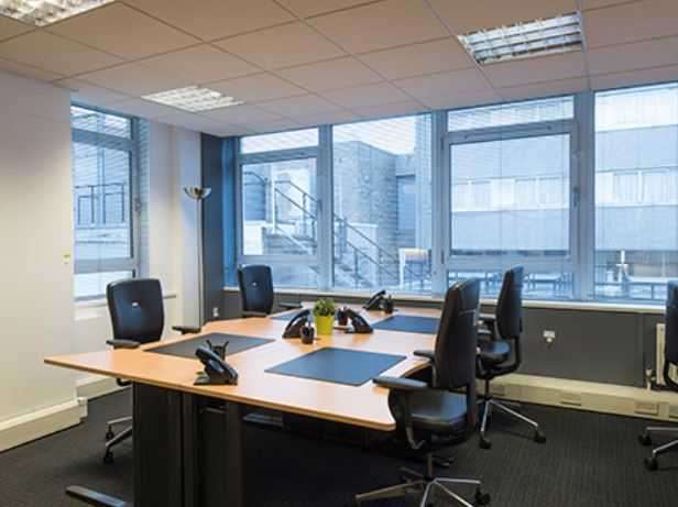 Office To Rent In Princes Street, Edinburgh, EH2 2ER
