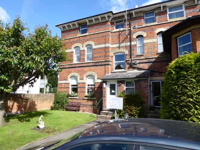 2 Bedroom Retirement Property For Sale In Tilehurst Road, Reading, RG1 7RA