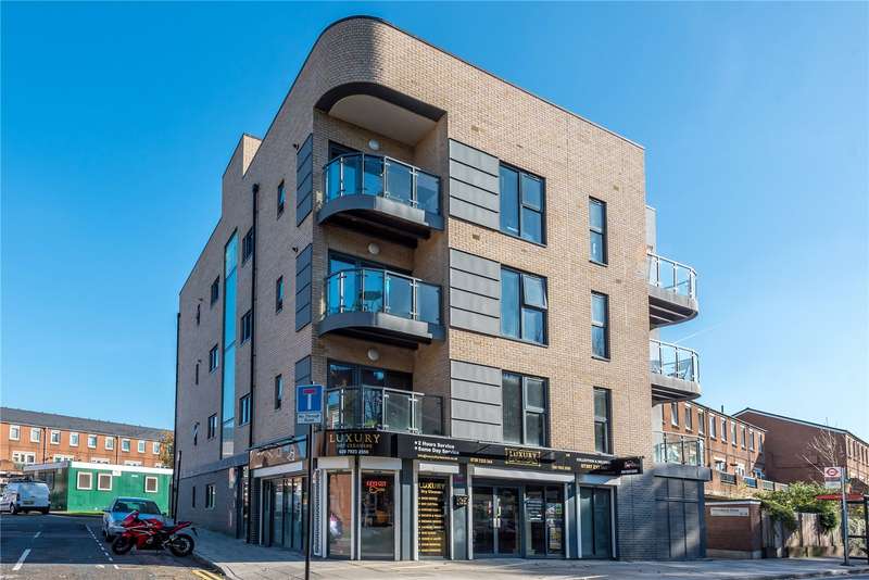 3 Bedroom Flat To Rent In Boleyn Road, Stoke Newington, London, N16 8BN