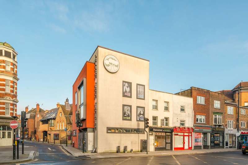 1 Bedroom Flat To Rent In Kew Road, Richmond, TW9 2NQ