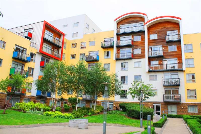 2 Bedroom Flat For Sale In Greenroof Way, Greenwich, SE10 0BP