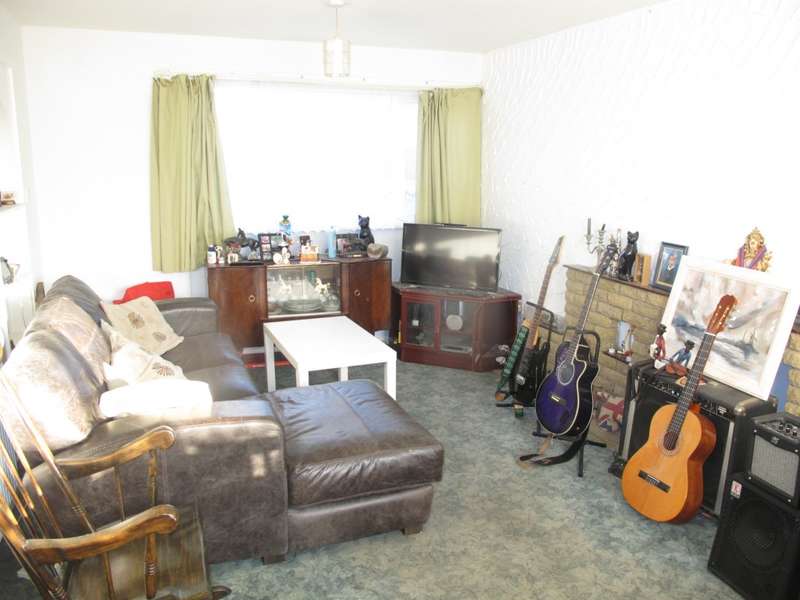 3 Bedroom Terraced For Sale In Wheatcroft Drive, Birmingham, B37 7LN