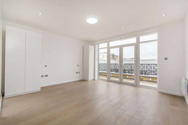 Studio To Rent In Upper Richmond Road, London, SW15 2SH