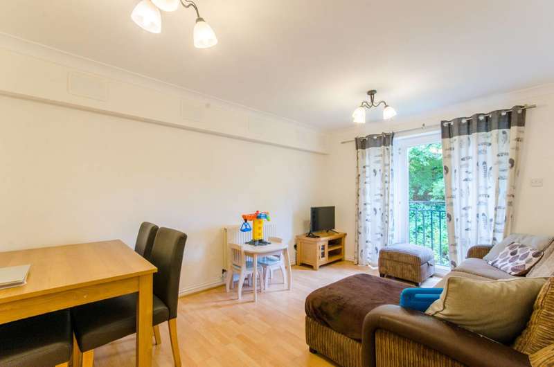 2 Bedroom Flat To Rent In Ribblesdale Avenue, Friern Barnet, N11 3BE