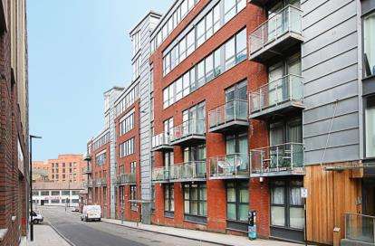 2 Bedroom Flat For Sale In Bailey Street, Sheffield, South Yorkshire, S1 4AD