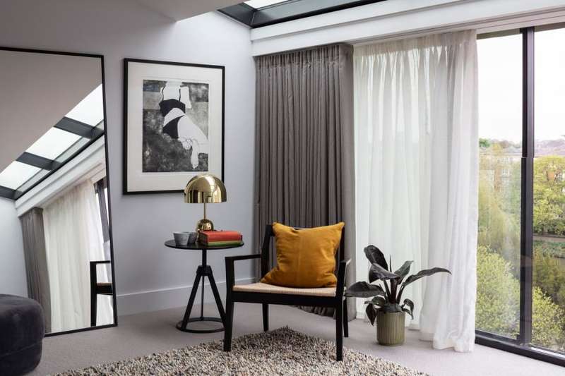 2 Bedroom Apartment For Sale In Petersham Road, Richmond, TW10 6UW