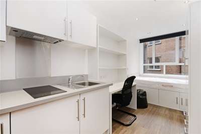 Flat To Rent In Market Place, Sheffield, S1 2GH