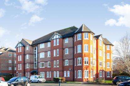 2 Bedroom Flat For Sale In Wilmslow Road, Manchester, M20 4LZ