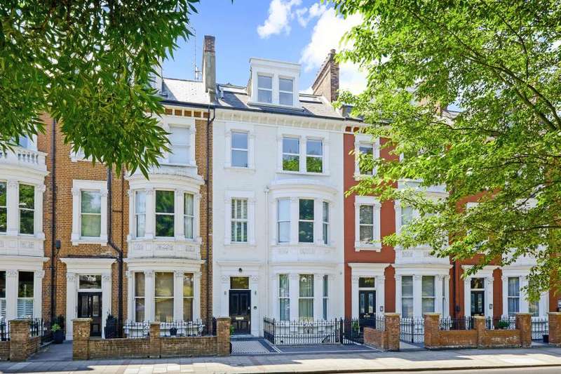 4 Bedroom Flat To Rent In Petersham Road, Richmond, TW10 6UH