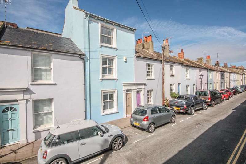 3 Bedroom House For Sale In Queens Gardens, Brighton, BN1 4AR