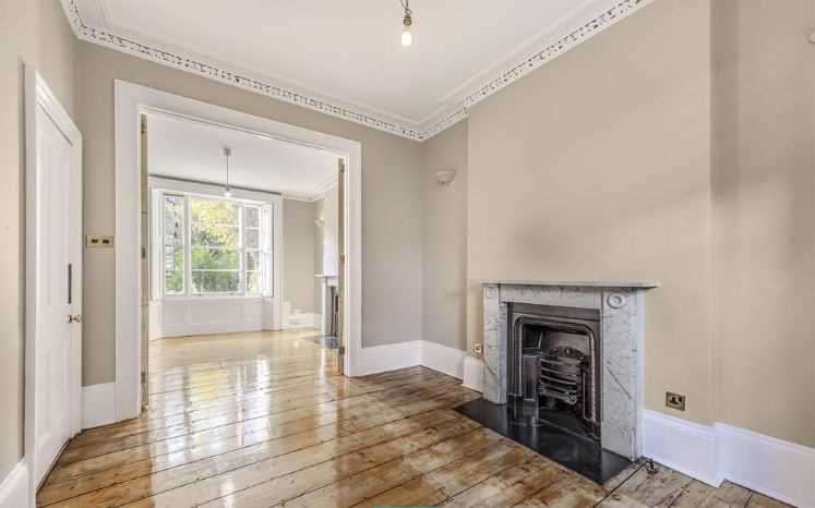2 Bedroom Apartment To Rent In Gloucester Crescent, London, NW1 7DL