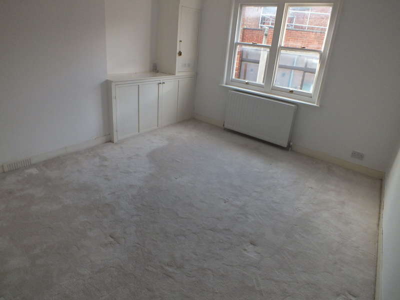 2 Bedroom Flat To Rent In Cross Street, Reading, Berkshire, RG1 1SN