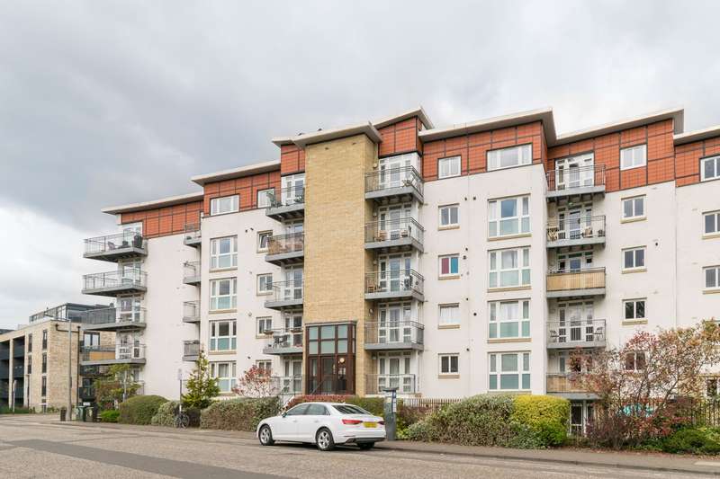 2 Bedroom Flat For Sale In Brunswick Road, Edinburgh, EH7 5GY