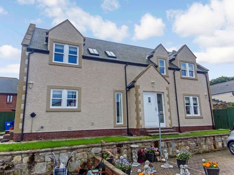 4 Bedroom Unspecified For Sale In Main Street, North Sunderland, Seahouses, Northumberland, NE68 7TT