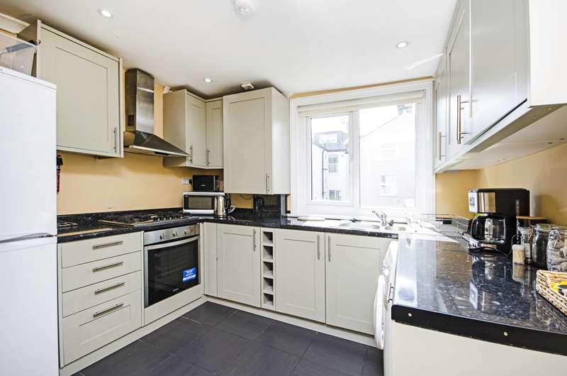 2 Bedroom Flat To Rent In Barretts Grove, Stoke Newington, N16 8AP